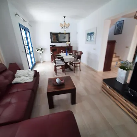 Nala Meer- Bergblick, Solarbeheizter Pool, Ruhige Lage, Alles Zu Fuss Erreichbar * 플라야블랑카