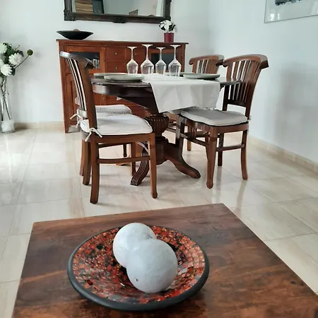 Nala Meer- Bergblick, Solarbeheizter Pool, Ruhige Lage, Alles Zu Fuss Erreichbar