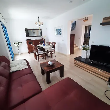 Holiday home Nala Und Bergblick Mit Eigenem Pool, Ruhige Und Lage, Alles Zufuss Erreichbar *