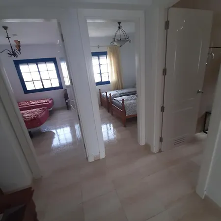 Nala Meer- Bergblick, Solarbeheizter Pool, Ruhige Lage, Alles Zu Fuss Erreichbar Playa Blanca (Lanzarote)