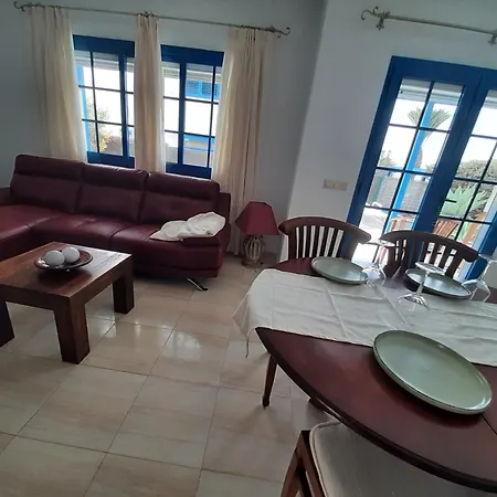 Nala Meer- Bergblick, Solarbeheizter Pool, Ruhige Lage, Alles Zu Fuß Erreichbar * Playa Blanca (Lanzarote)