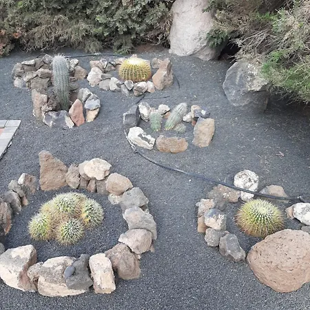 Nala Meer- Bergblick, Solarbeheizter Pool, Ruhige Lage, Alles Zu Fuß Erreichbar Ferienhaus *