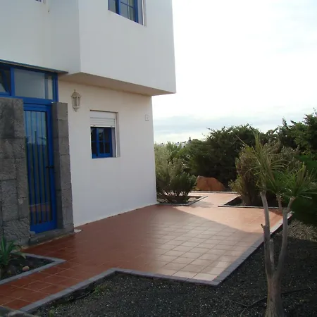 Ferienhaus Nala Meer- Bergblick, Solarbeheizter Pool, Ruhige Lage, Alles Zu Fuß Erreichbar *