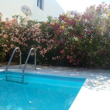 Hébergement de vacances Nala Meer- Bergblick, Solarbeheizter Pool, Ruhige Lage, Alles Zu Fuss Erreichbar