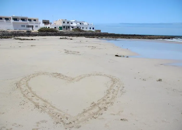 Nala Meer- Bergblick, Solarbeheizter Pool, Ruhige Lage, Alles Zu Fuss Erreichbar